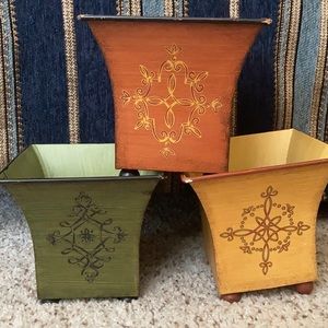 Tuscan multi purpose containers